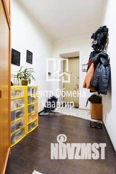 2-к квартира, вторичка, 67м2, 1/10 этаж